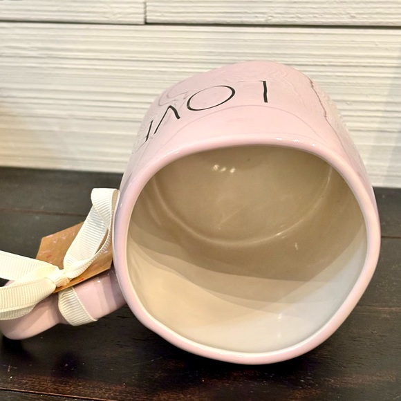 Rae Dunn Artisan Collection Pink Ceramic LOVE Coffee‎ Mug With Heart Handle NEW - Picture 6 of 7